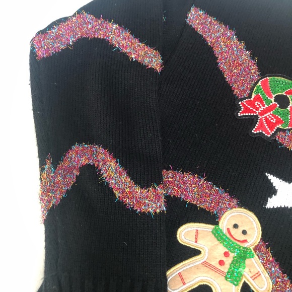 WOMEN’S  CHRISTMAS  SWEATER - Picture 13 of 13